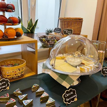 Dan In'N Out Hotel Wien Ngoại thất bức ảnh
