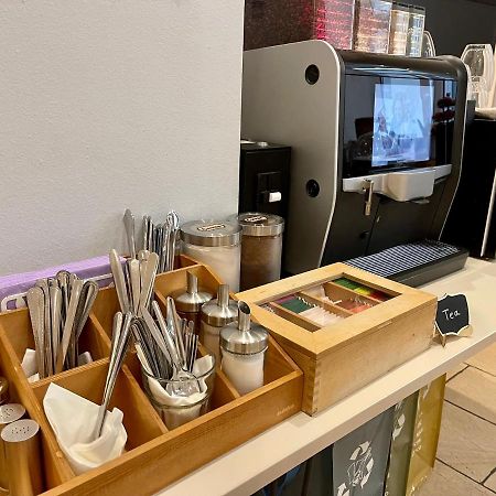 Dan In'N Out Hotel Wien Ngoại thất bức ảnh