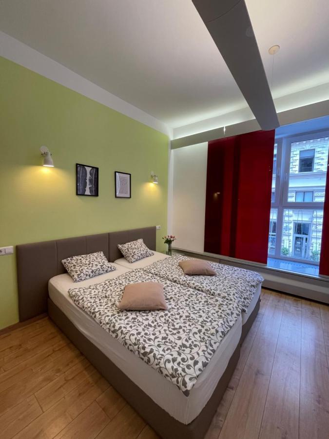 Dan In'N Out Hotel Wien Ngoại thất bức ảnh