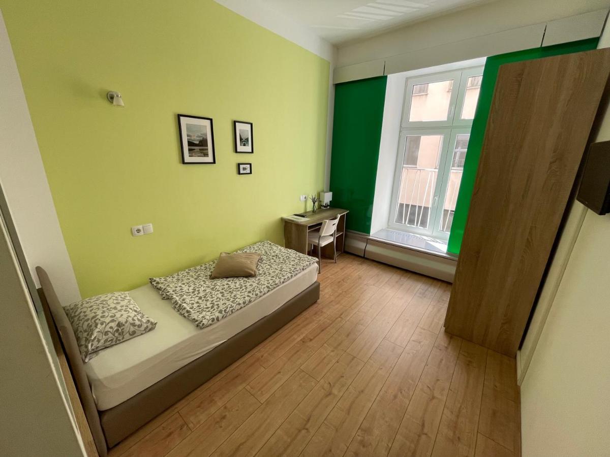 Dan In'N Out Hotel Wien Ngoại thất bức ảnh
