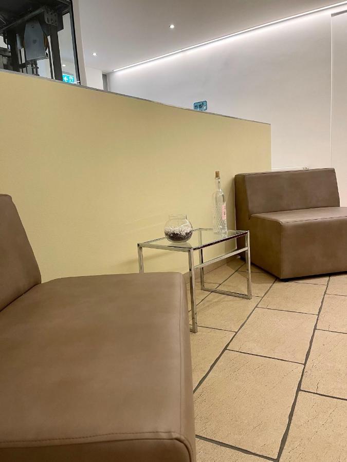 Dan In'N Out Hotel Wien Ngoại thất bức ảnh