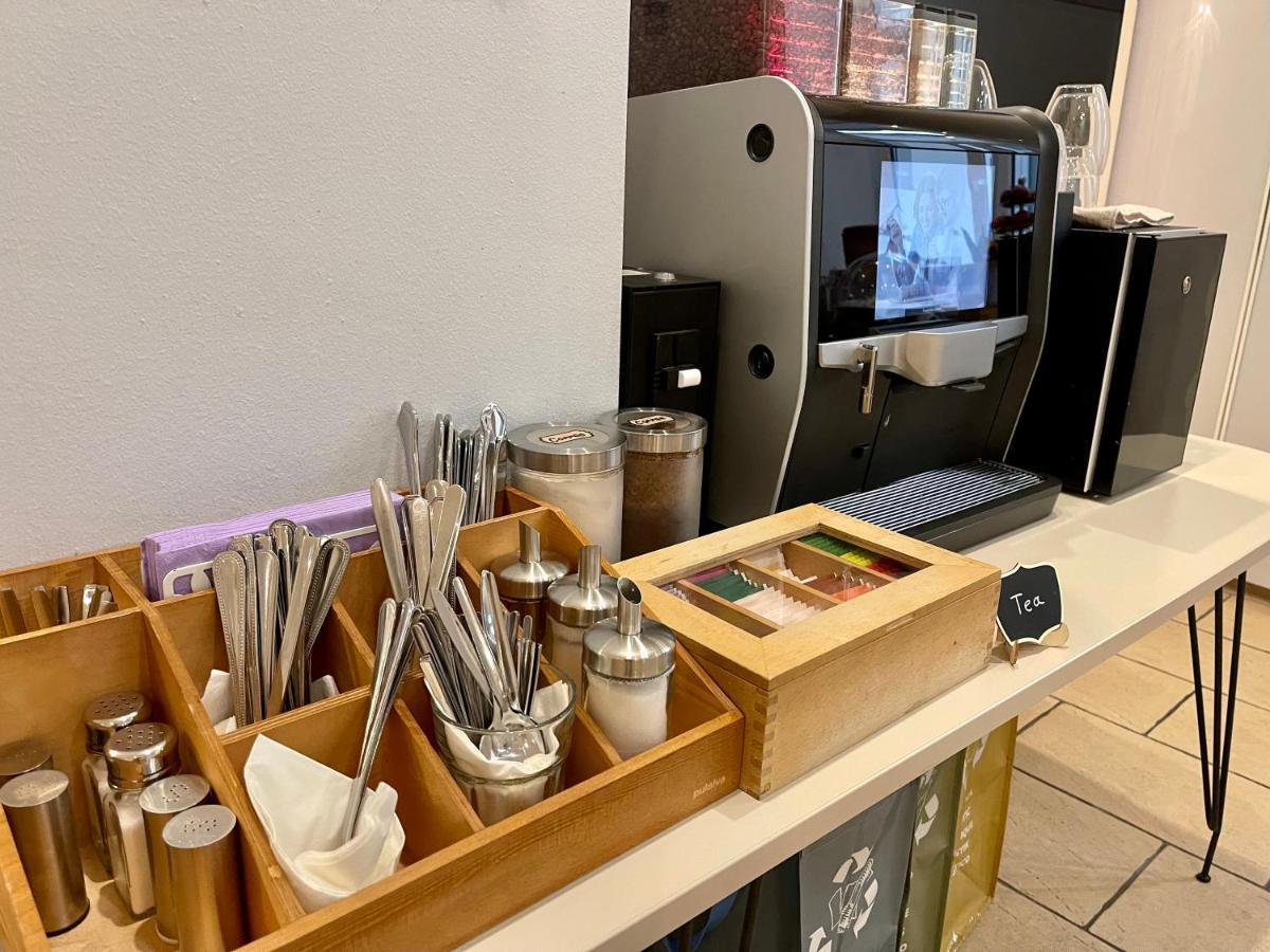 Dan In'N Out Hotel Wien Ngoại thất bức ảnh