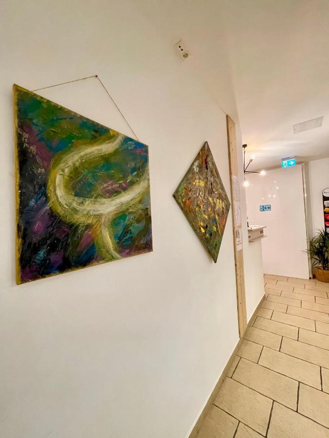 Dan In'N Out Hotel Wien Ngoại thất bức ảnh