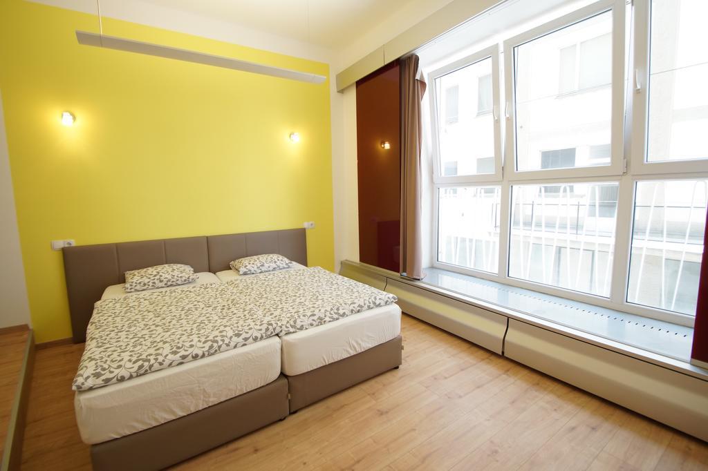 Dan In'N Out Hotel Wien Ngoại thất bức ảnh