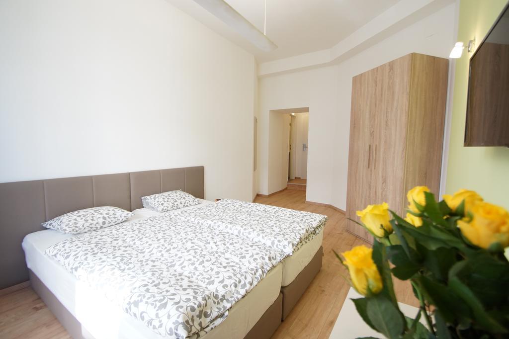 Dan In'N Out Hotel Wien Ngoại thất bức ảnh
