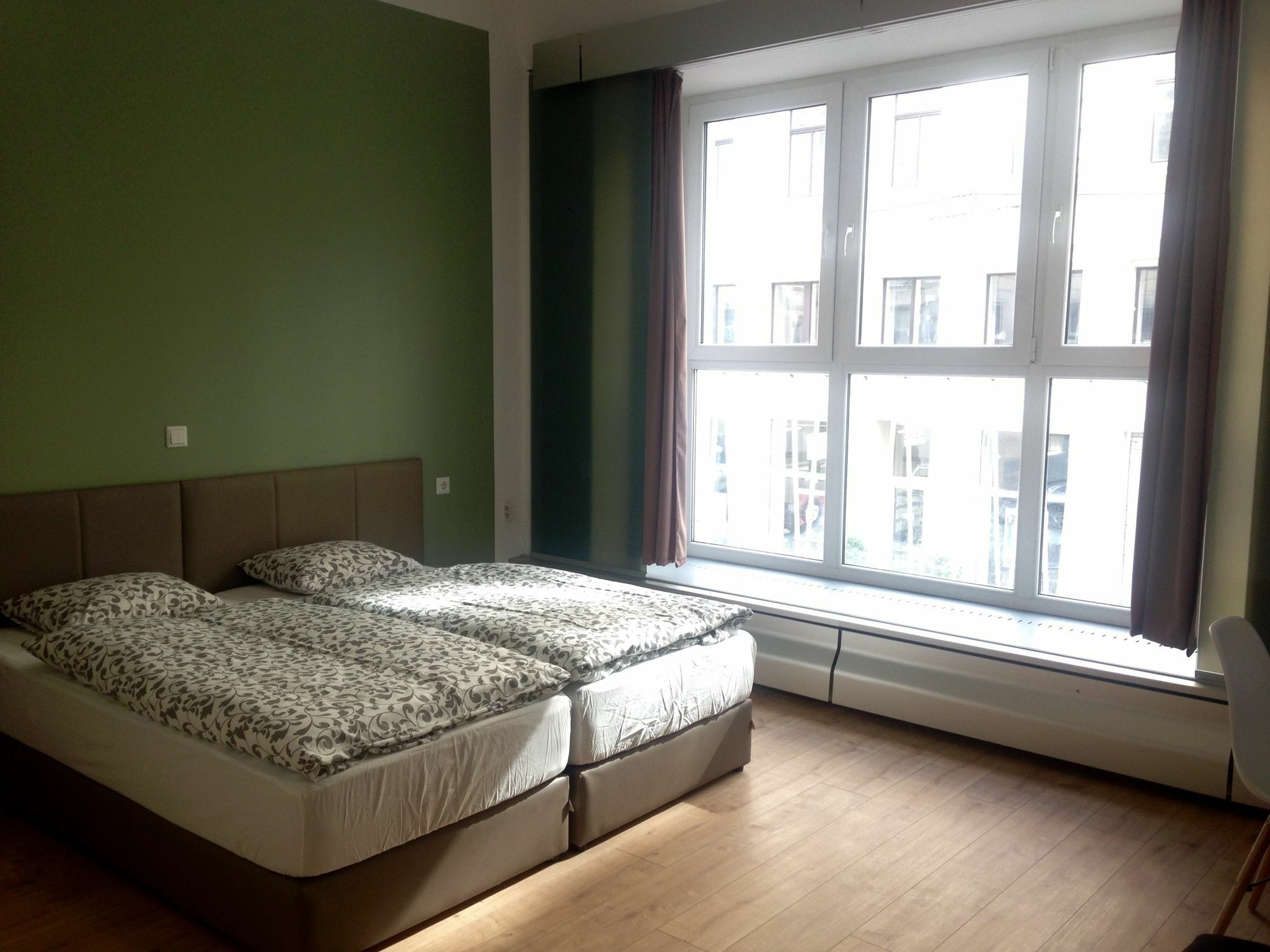 Dan In'N Out Hotel Wien Ngoại thất bức ảnh